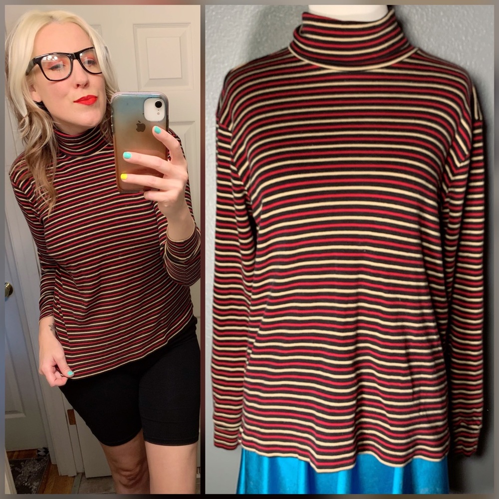 Mod Babe, Stripy, turtle neck top!!